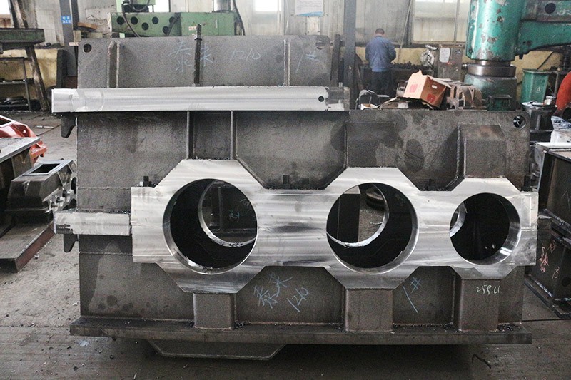减速机箱体加工
